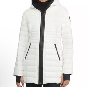 Pajar
Women's Lyvien Packable Light Weight Puffer Coat with Fixed Hood